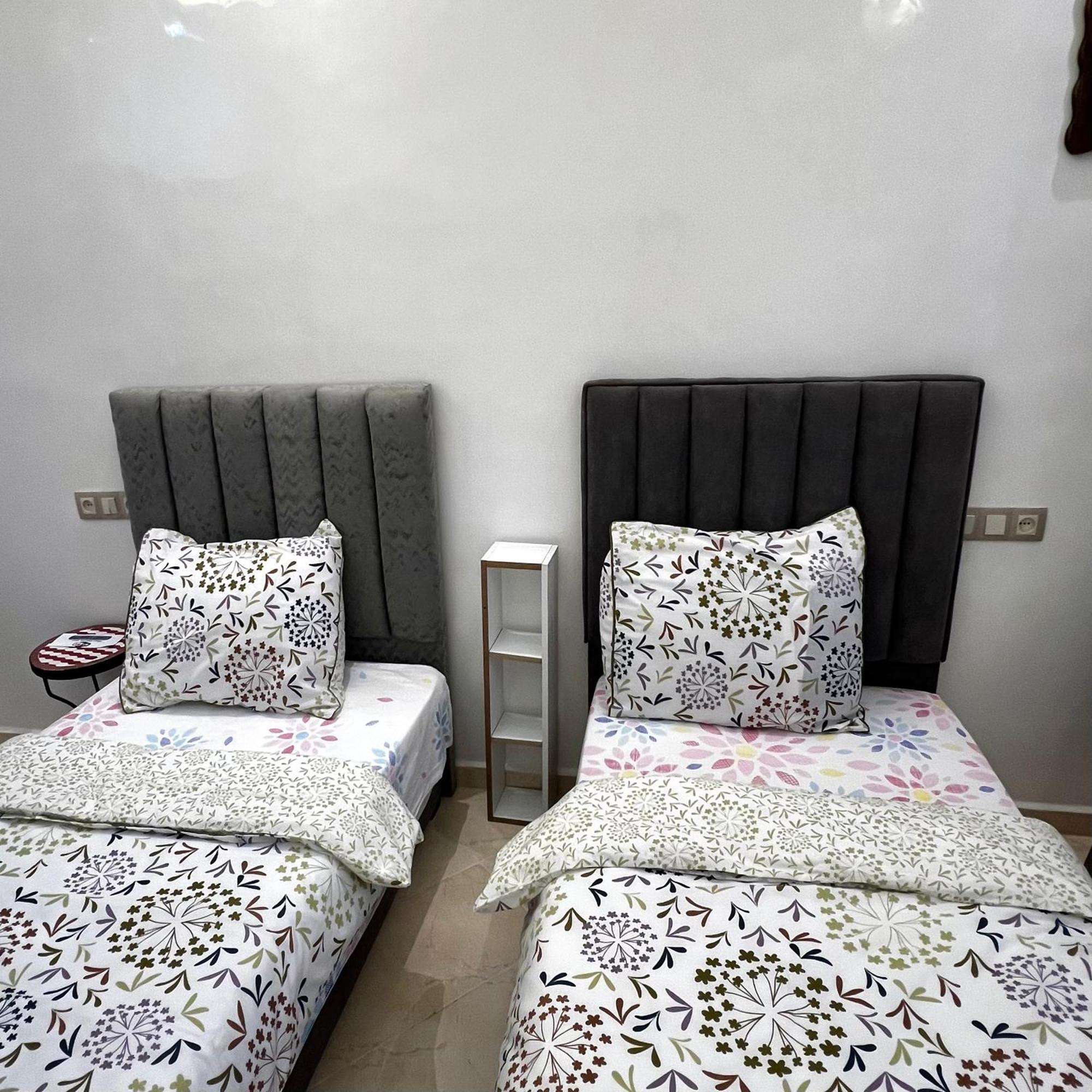 Appartement Proche Aeroport, Dar Nahila Marrakesh Buitenkant foto