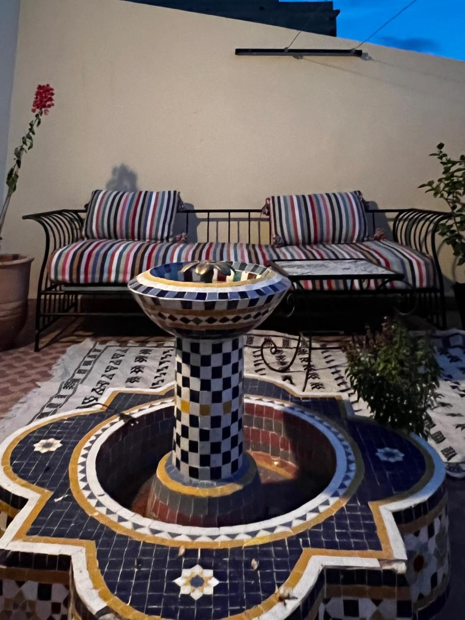 Appartement Proche Aeroport, Dar Nahila Marrakesh Buitenkant foto